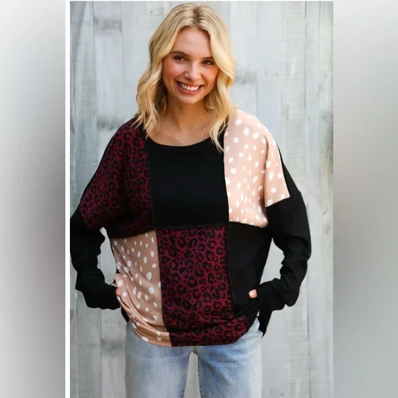 Haptics PLUS PATCH DESIGN KNIT TOP - Picture 2 of 5